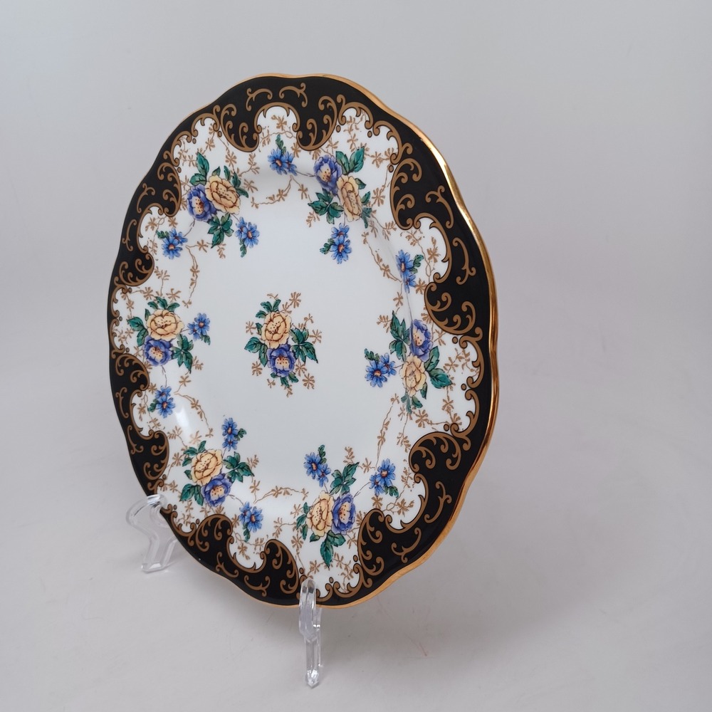 Royal Albert 100 Years 1910s Duchess Bone China Plate Black Gold Floral Scallop - Picture 8 of 10